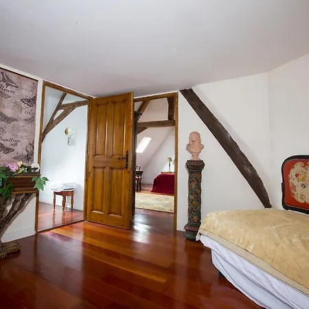 Bed & Breakfast Chateau De La Madeleine