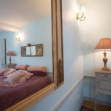 Chateau De La Madeleine *