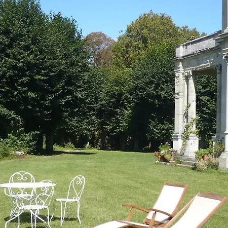 Chateau De La Madeleine