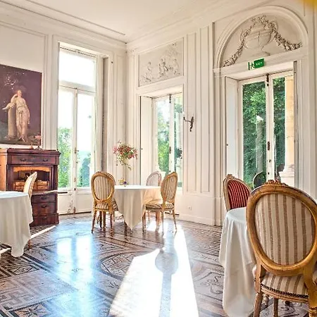 Alojamento de Acomodação e Pequeno-almoço Chateau De La Madeleine Pressagny-lʼOrgeuilleux