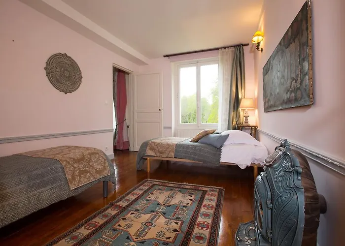 Couette-café Chateau De La Madeleine